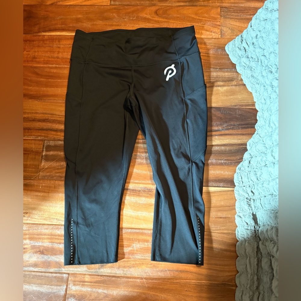 Lululemon x Peloton Black Cropped Leggings Size 12 Pocket Cycling‎ (1068)